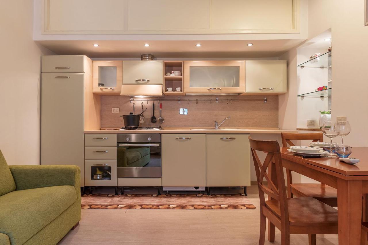 Coronari Central Apartment ローマ エクステリア 写真